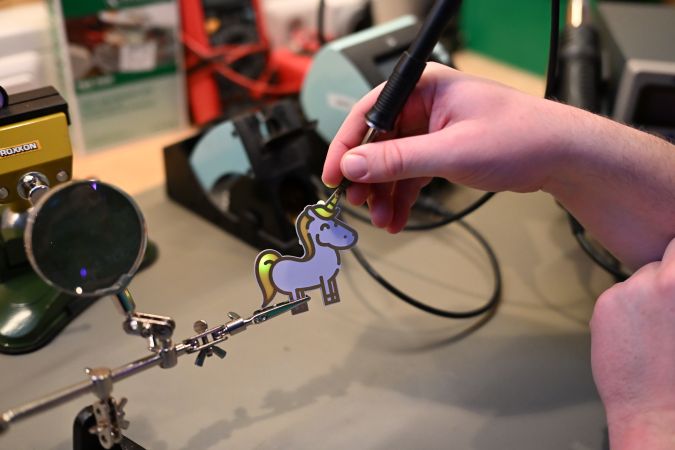 K4CG 2025 Lötstation Nahaufnahme Hands-On.jpeg