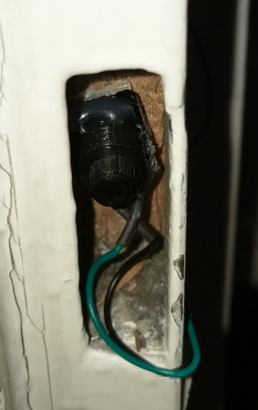 Neuer Türschalter in der Peuntgasse 5